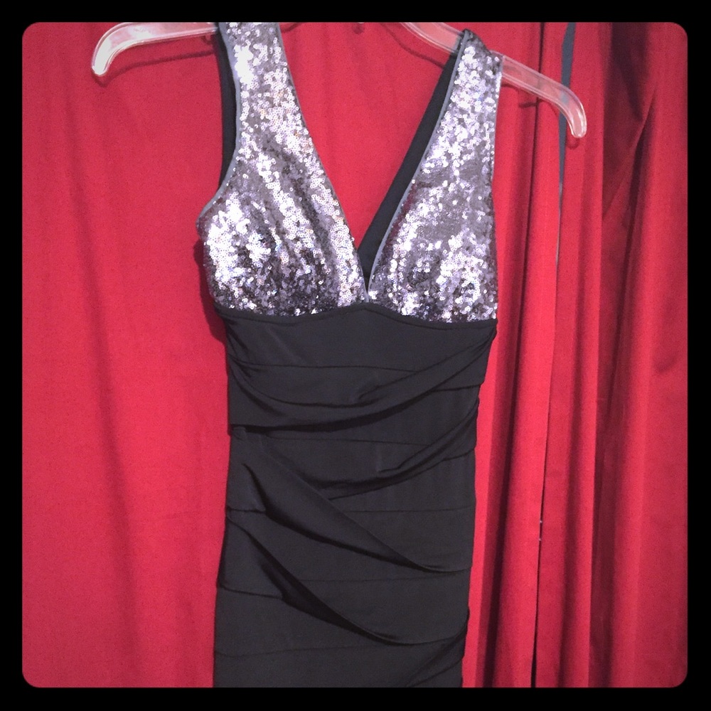 New Without Tag - Black and Silver Sequined Dress